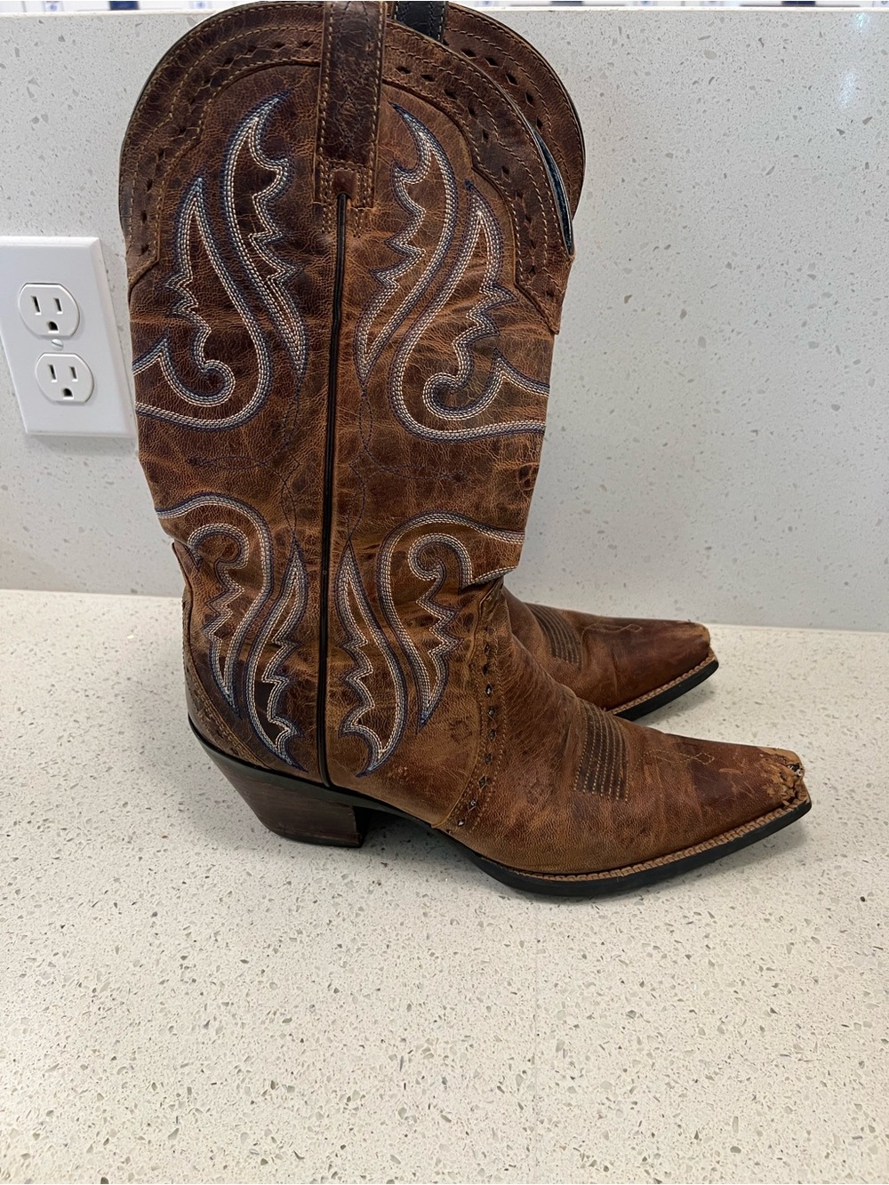 Ariat Heritage X toe boot size 8B
